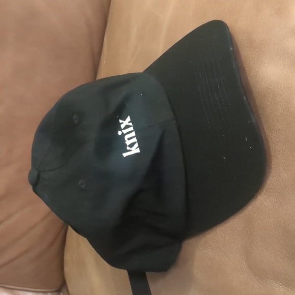 Knix ball cap - Picture 1 of 3